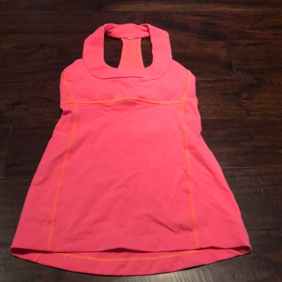 Lululemon tank w built-in bra - Picture 1 of 2